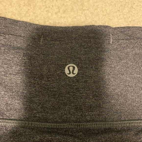 Lululemon Grey leggings with black mesh stripe - Picture 3 of 4